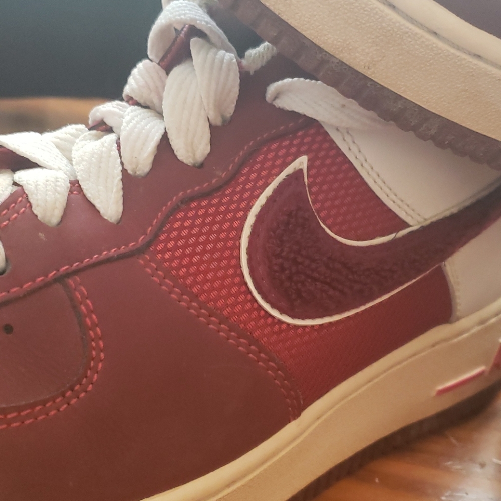 Air Force 1 - Rare Red - With COA - Red Fabric